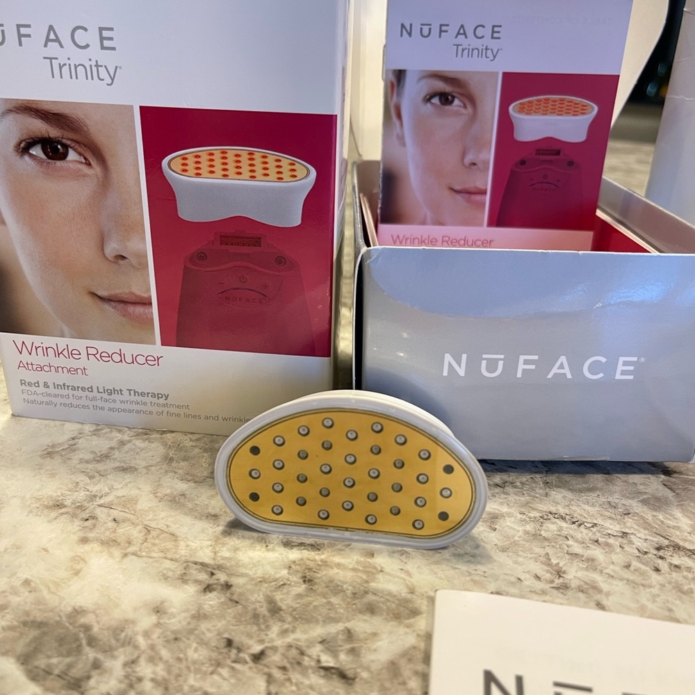NuFACE Trinity PRO Facial Toning Kit - 400 Micro Amp